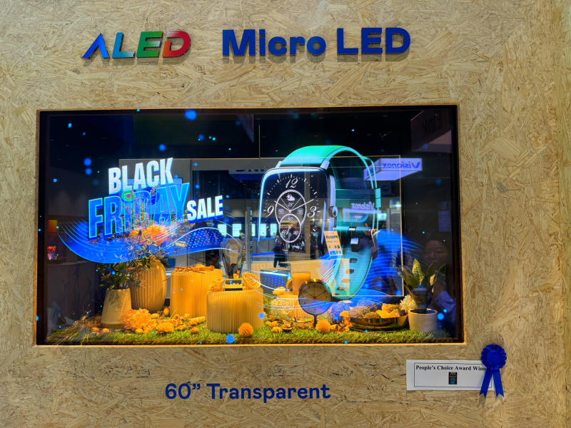 NG娱乐60吋高透明度Micro LED显示器获”最佳Micro LED技术应用奖”，将Micro LED面板透明化之设计特性极致发挥，以可扩展性无缝拼接技术打造，具备600 nits全画面亮度、大于60%穿透率及超过NTSC 110%的优异广色域表现，可依需求灵活应用于各种场域
